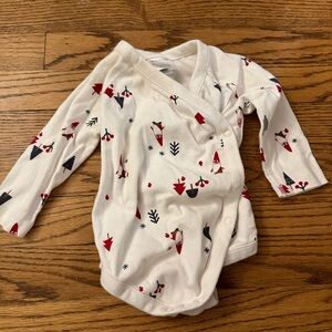 Hanna Andersson Onesie - Christmas Gnomes - 3-6 months. Good used condition.